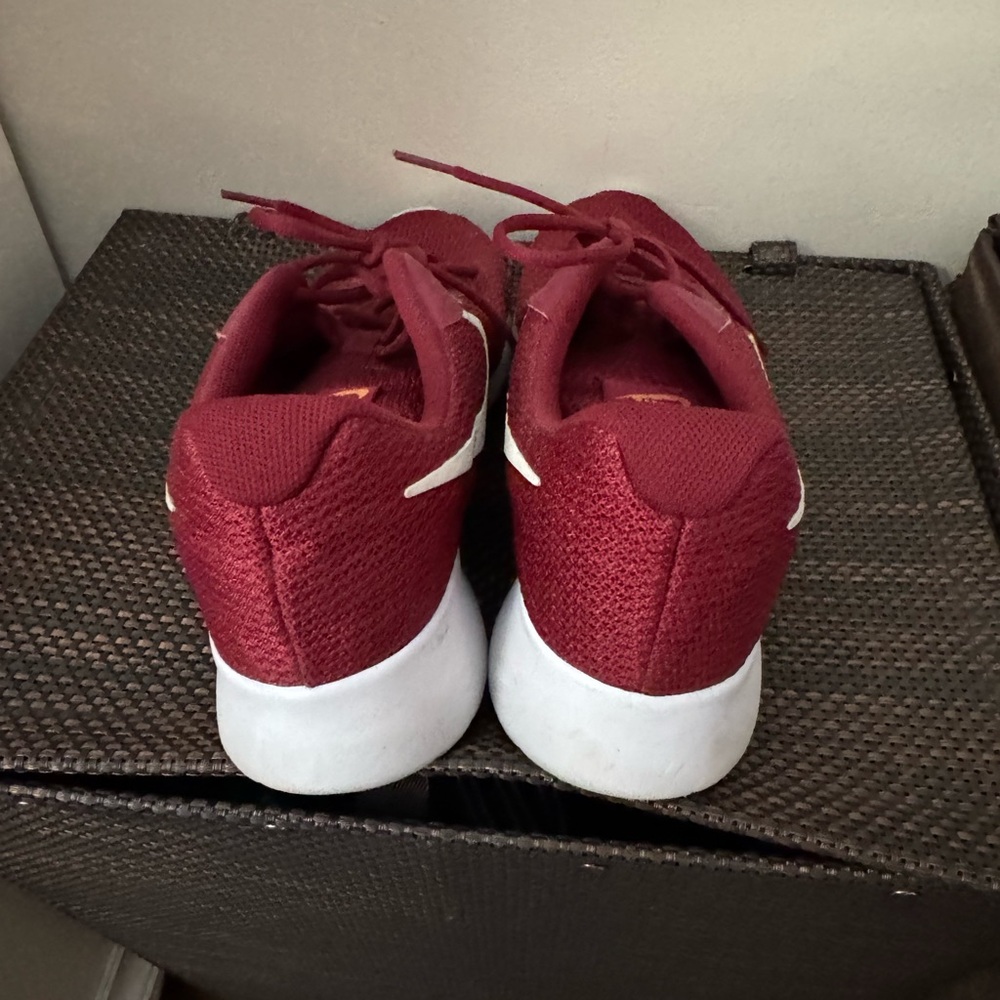 Nike Maroon Sneakers with White Logo - Picture 4 of 5